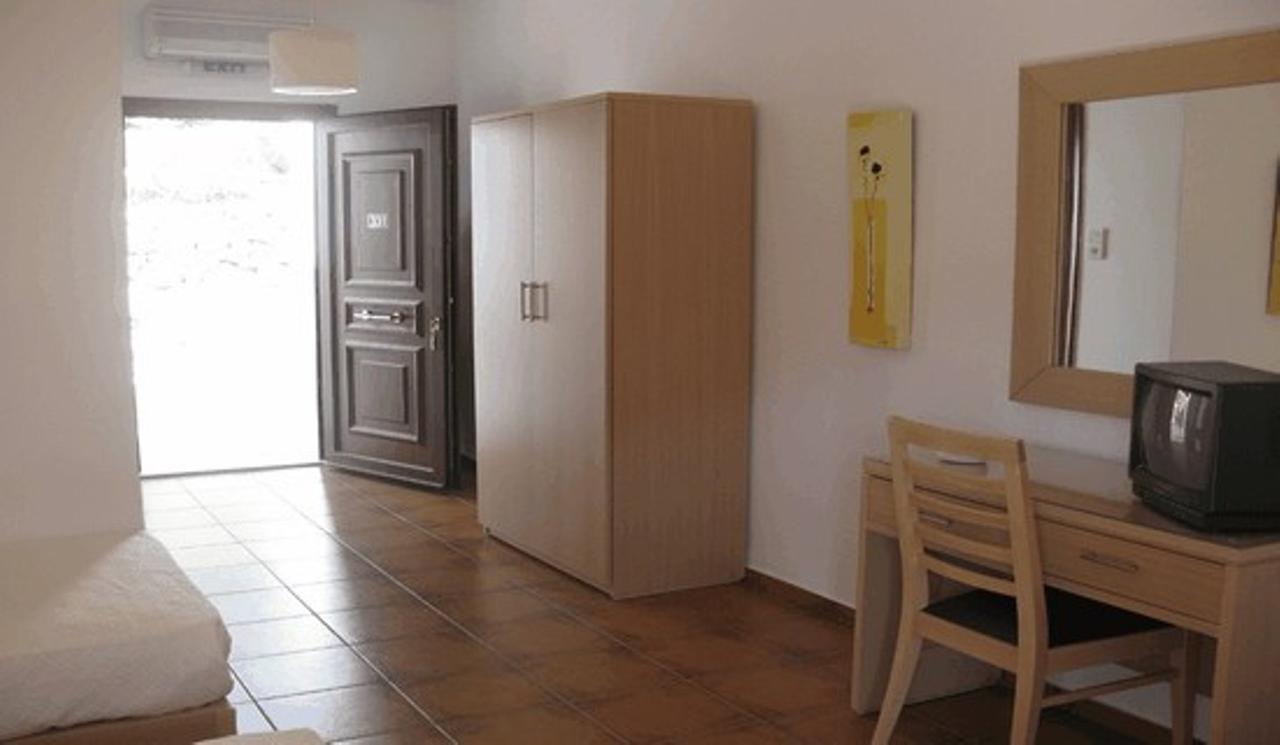 Porto Merika Skala Room photo